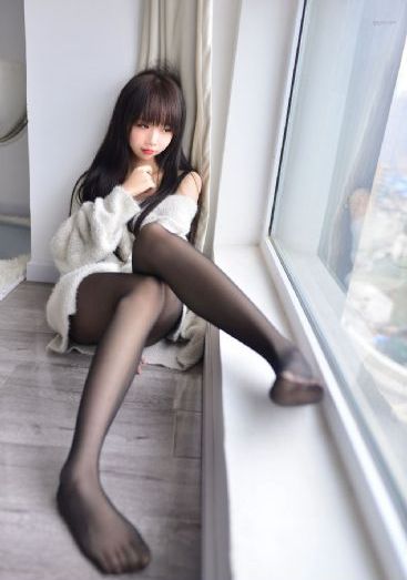 韩世雅 《情事》在线播放