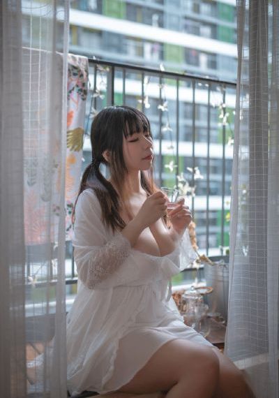年轻的妈妈免费在线观看
