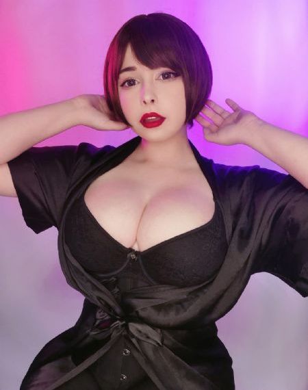 天降女子从二楼掉下来了